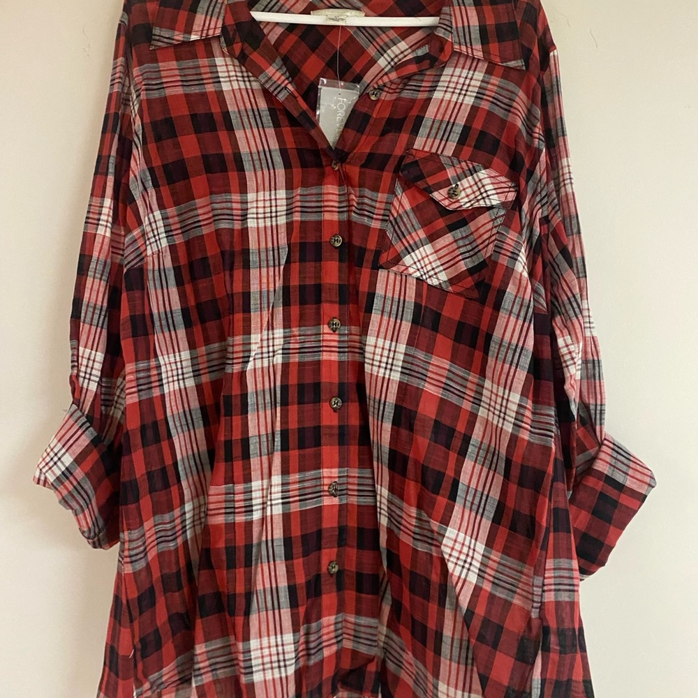 NWT Forever 21 Red and Black Plaid Shirt
